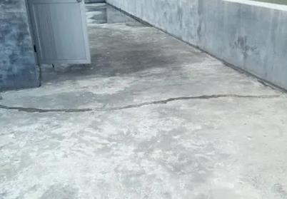 平昌楼顶漏水维修公司分享下如何解决卫生间隐蔽部位漏水的问题?