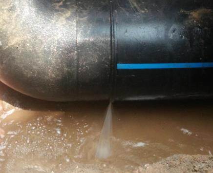 平昌楼顶渗水维修公司为大家分享下平昌卫生间漏水维修修补技术!